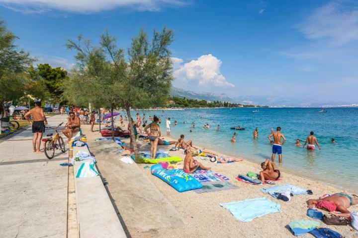 Studio Apartman "Brce" Kastela Bagian luar foto